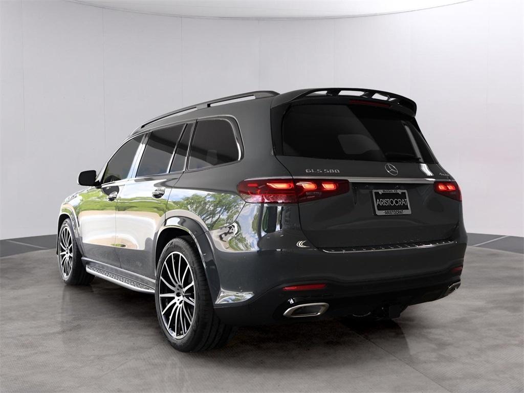 new 2025 Mercedes-Benz GLS 580 car, priced at $134,660