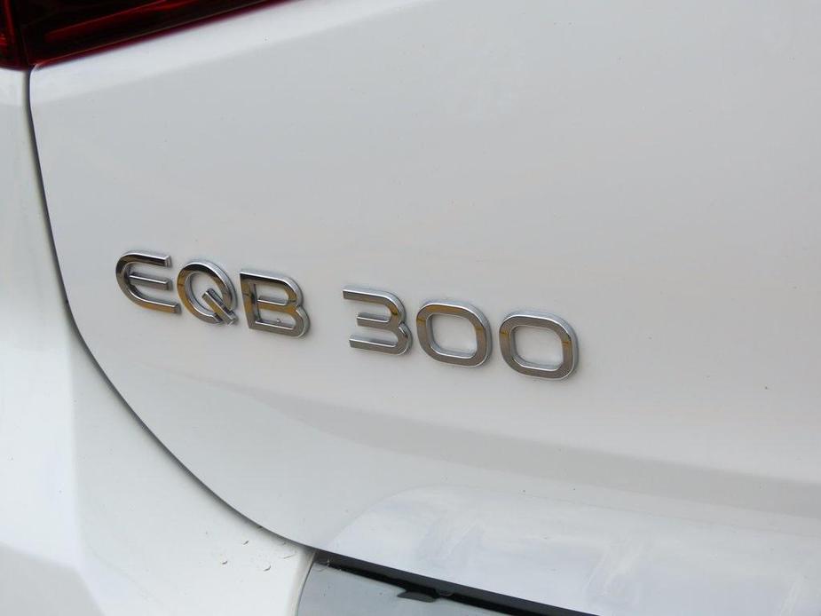 new 2024 Mercedes-Benz EQB 300 car, priced at $64,210