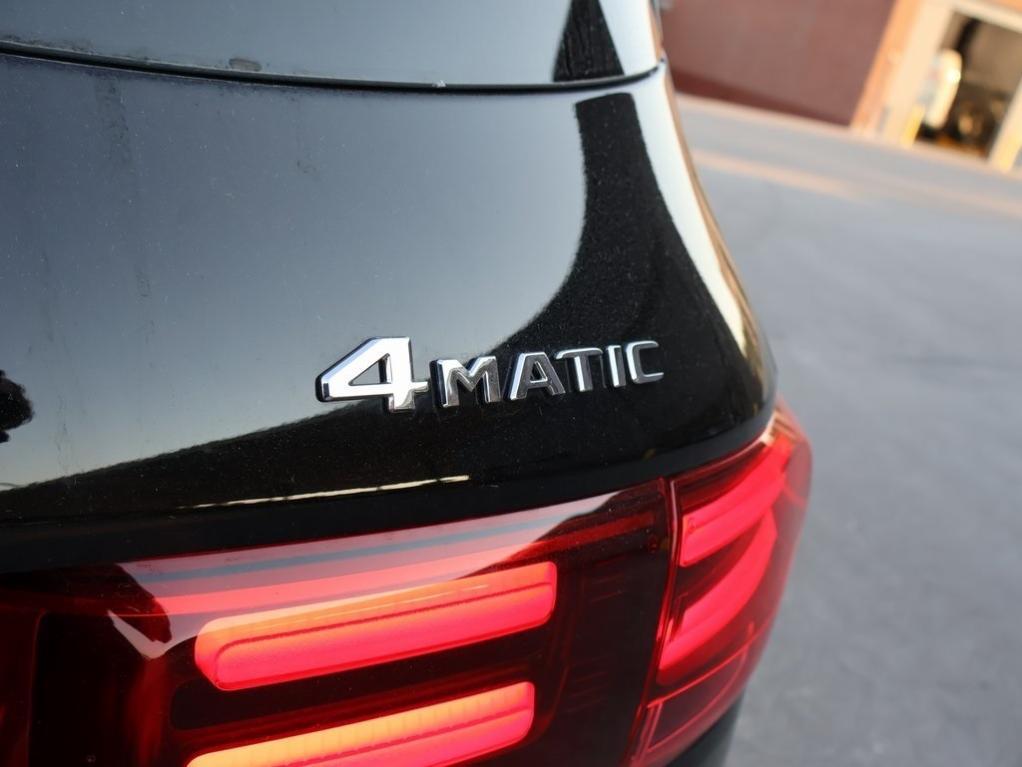 used 2024 Mercedes-Benz GLB 250 car, priced at $49,990