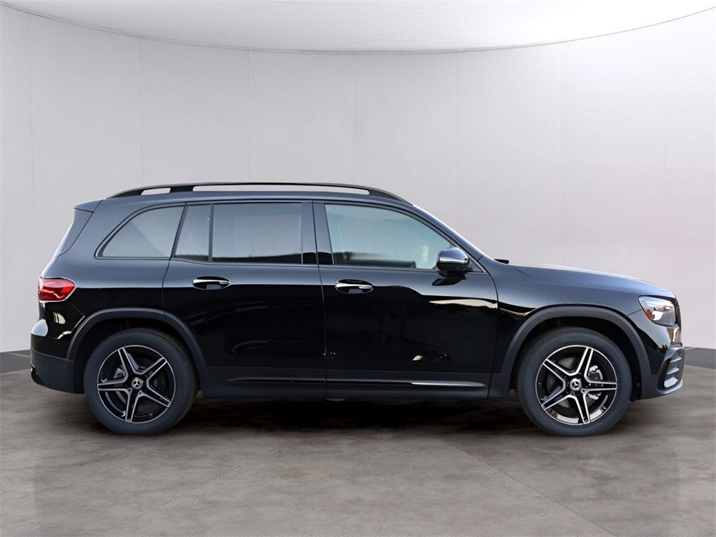 used 2024 Mercedes-Benz GLB 250 car, priced at $49,990