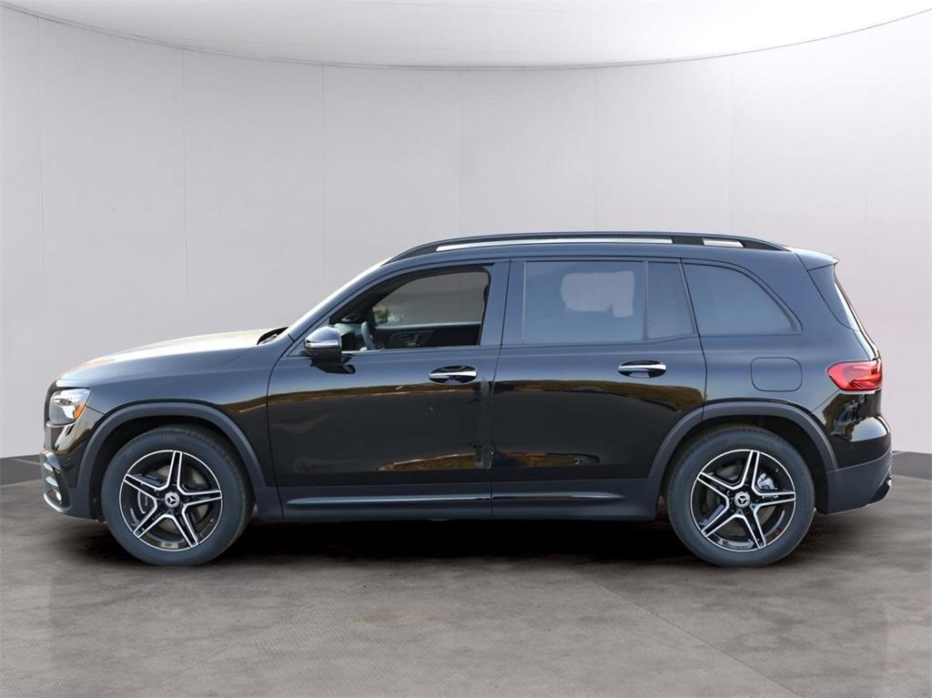 new 2024 Mercedes-Benz GLB 250 car, priced at $59,750