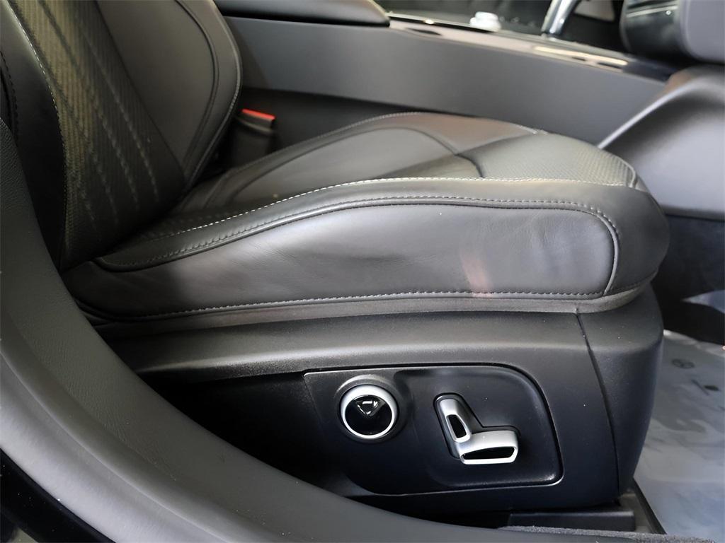 used 2022 Maserati Quattroporte car, priced at $57,777
