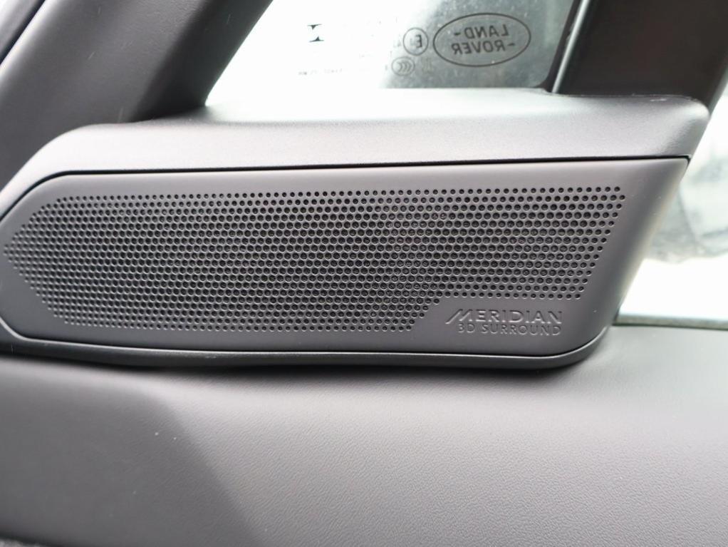 new 2025 Land Rover Range Rover Sport car, priced at $113,425