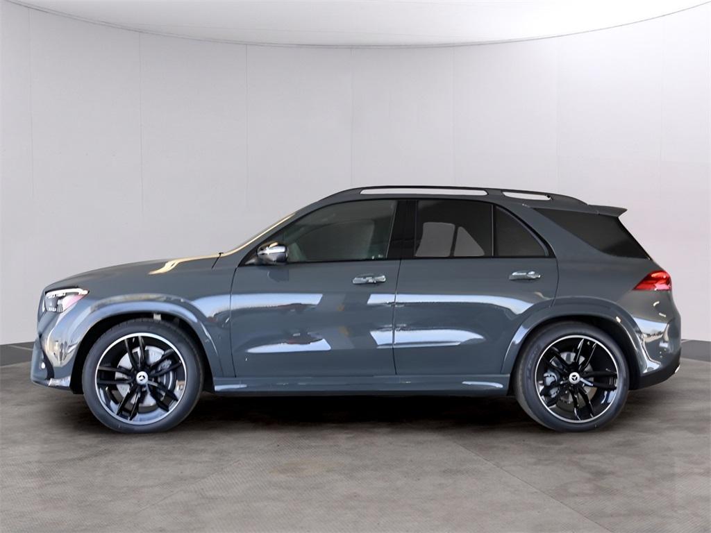 new 2025 Mercedes-Benz GLE 580 car, priced at $112,765