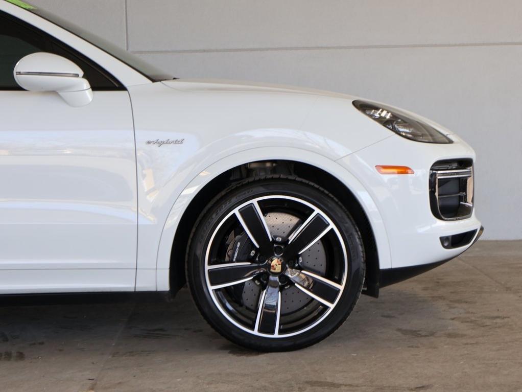 used 2022 Porsche Cayenne E-Hybrid Coupe car, priced at $134,977