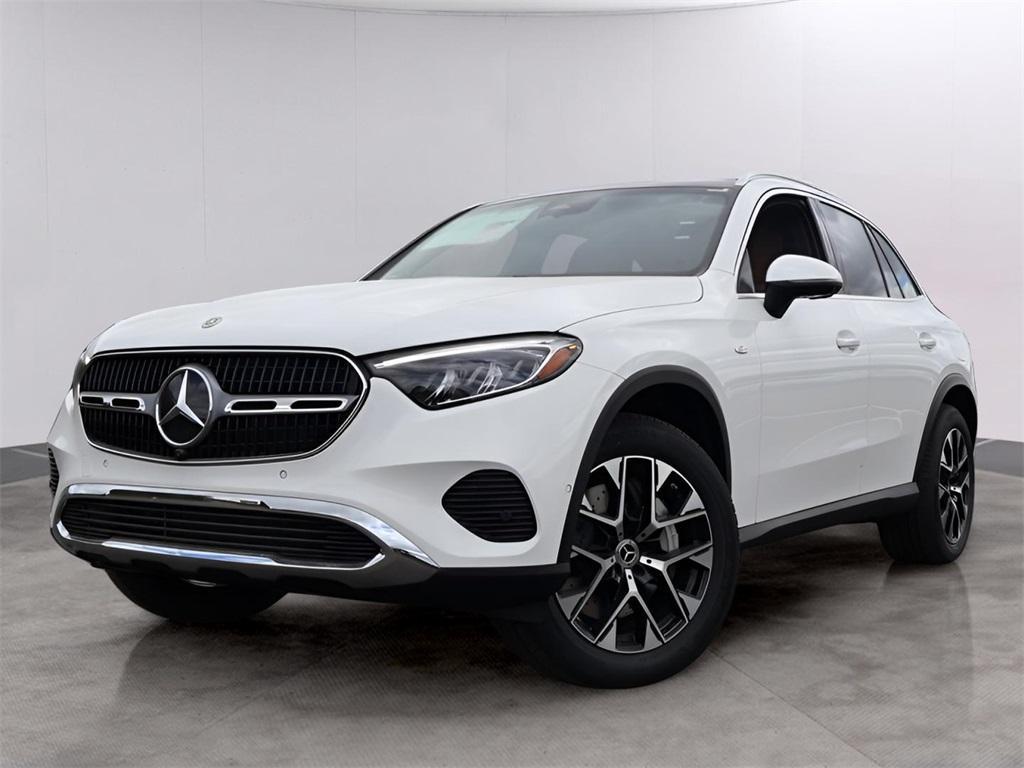 new 2025 Mercedes-Benz GLC 350e car, priced at $67,035