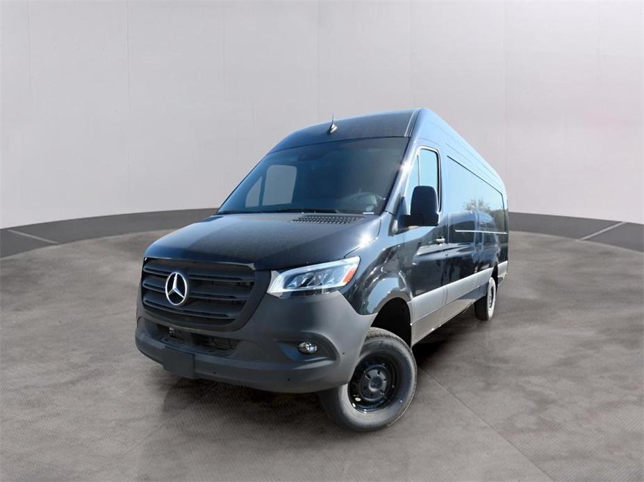 new 2024 Mercedes-Benz Sprinter 2500 car, priced at $84,937