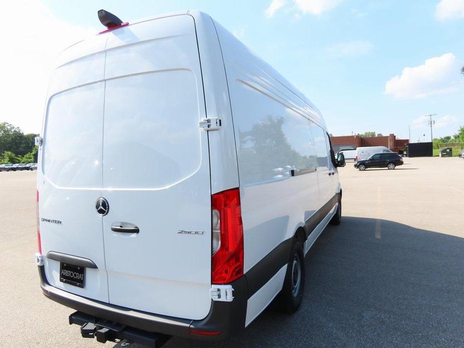 new 2024 Mercedes-Benz Sprinter 2500 car, priced at $64,905