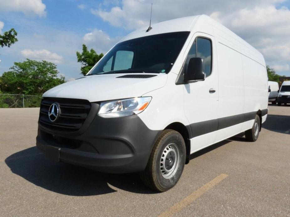 new 2024 Mercedes-Benz Sprinter 2500 car, priced at $64,905