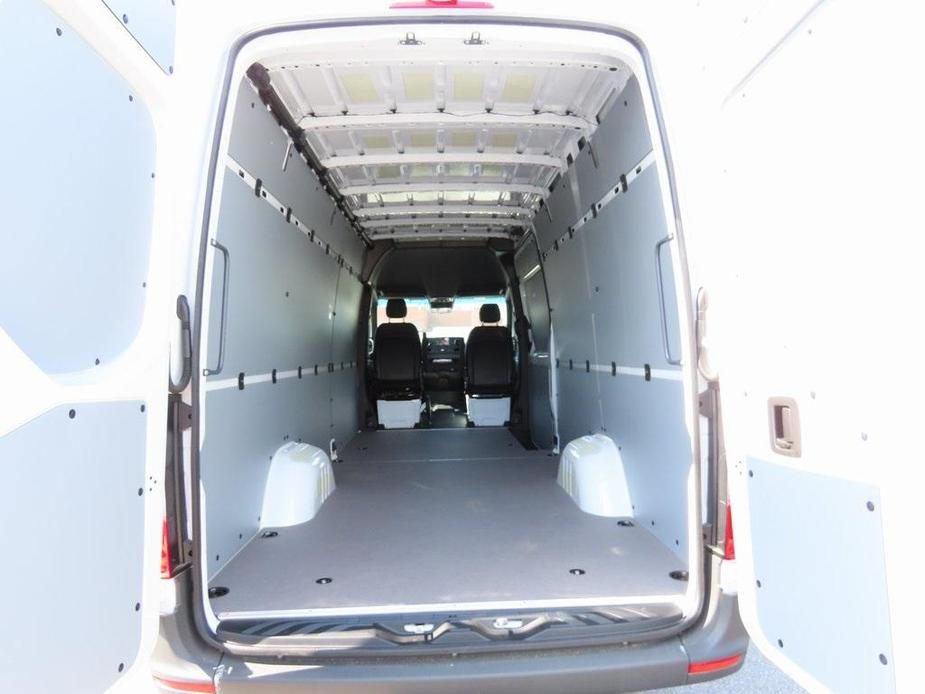 new 2024 Mercedes-Benz Sprinter 2500 car, priced at $64,905