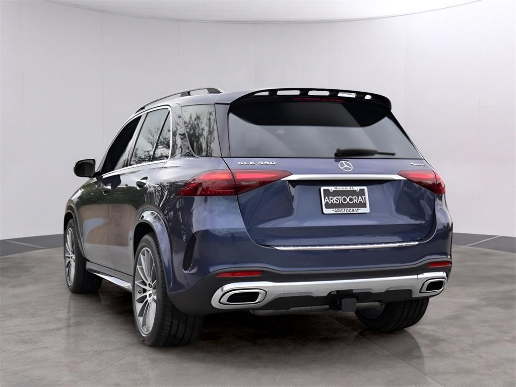 new 2025 Mercedes-Benz GLE 450 car, priced at $86,815