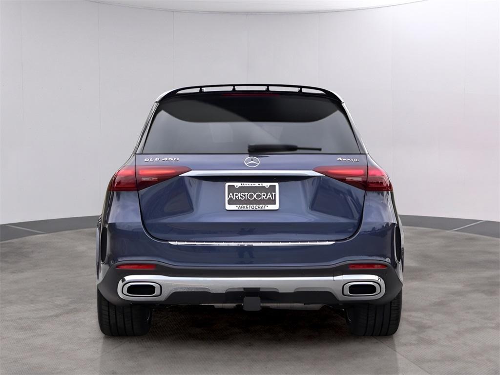 new 2025 Mercedes-Benz GLE 450 car, priced at $86,815