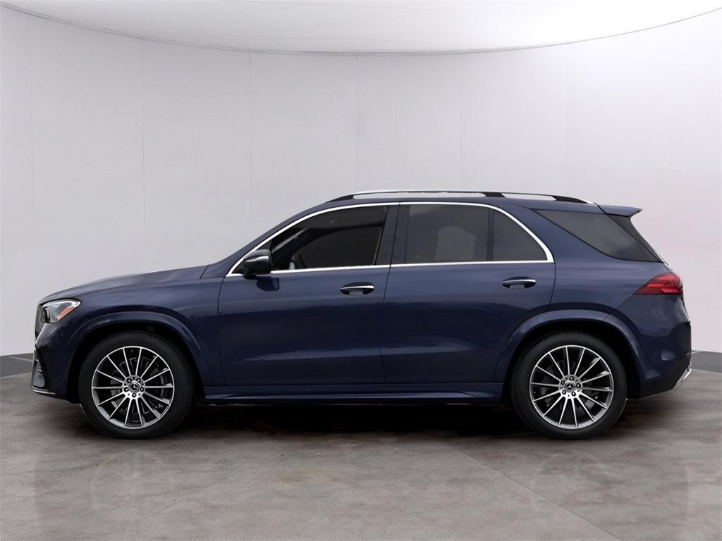 new 2025 Mercedes-Benz GLE 450 car, priced at $86,815