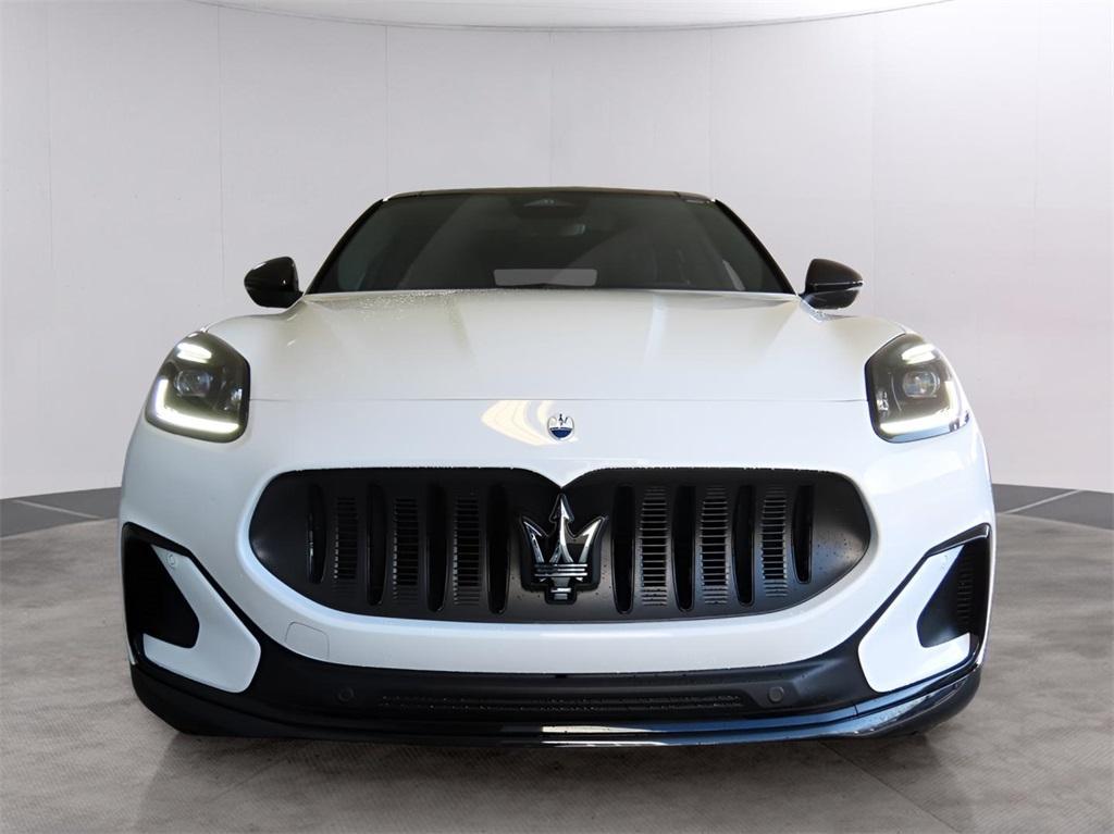 new 2025 Maserati Grecale Folgore car, priced at $112,090