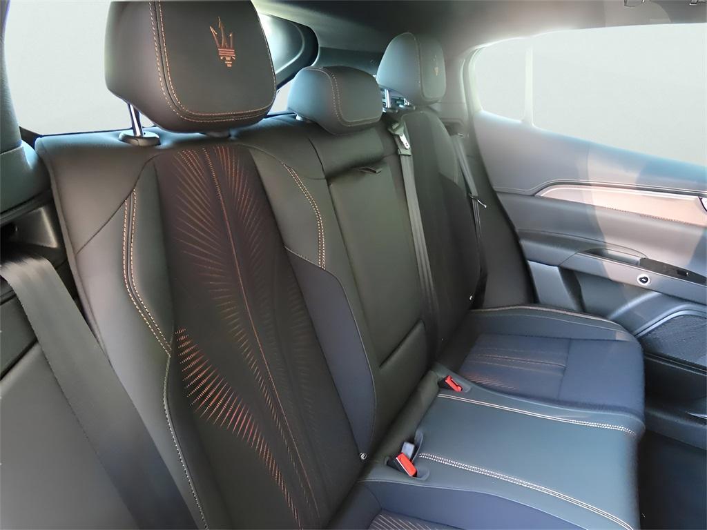 new 2025 Maserati Grecale Folgore car, priced at $112,090