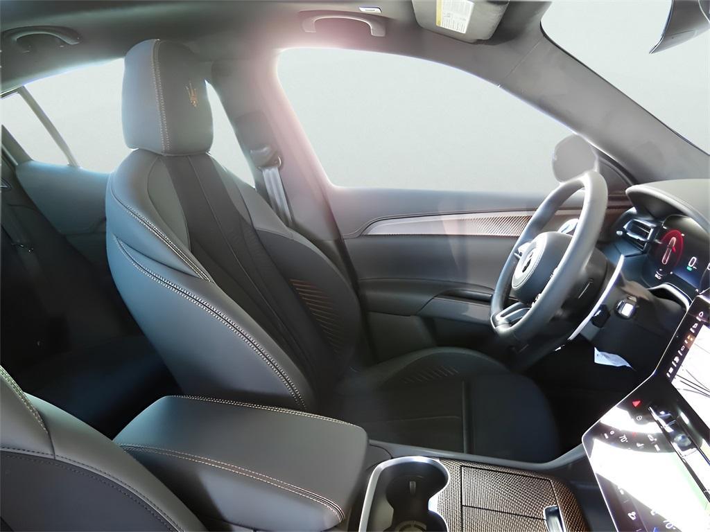 new 2025 Maserati Grecale Folgore car, priced at $112,090