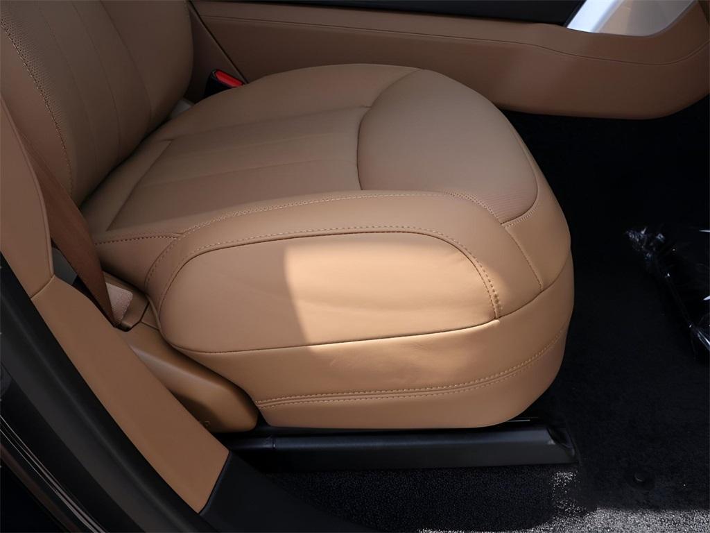 new 2025 Land Rover Range Rover car, priced at $136,140