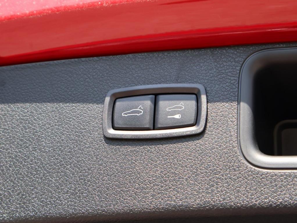 used 2025 Porsche Macan car, priced at $68,577