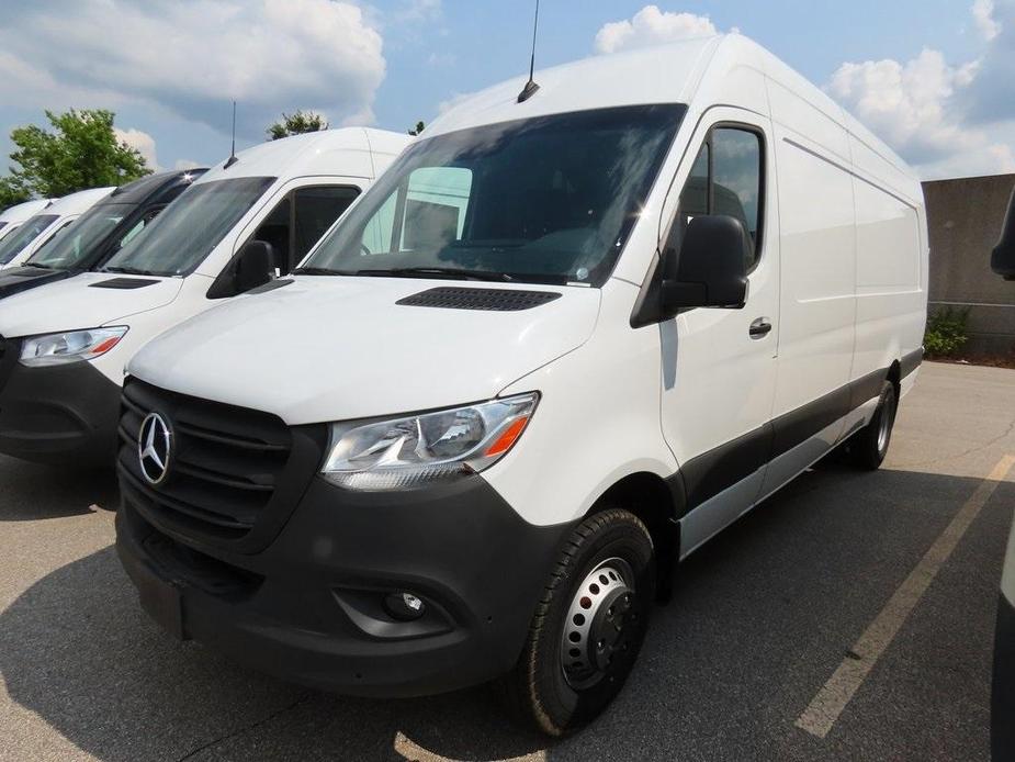 new 2024 Mercedes-Benz Sprinter 3500 car, priced at $73,270