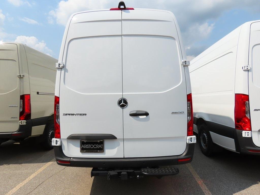 new 2024 Mercedes-Benz Sprinter 3500 car, priced at $73,270