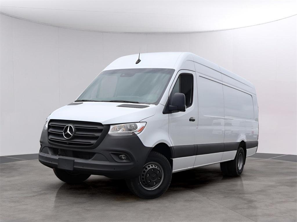 used 2024 Mercedes-Benz Sprinter 3500 car, priced at $53,082