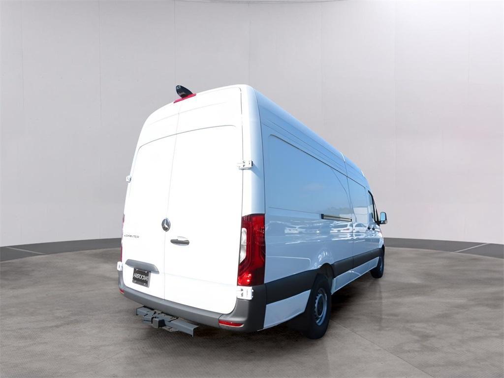 new 2024 Mercedes-Benz eSprinter 2500 car, priced at $91,375