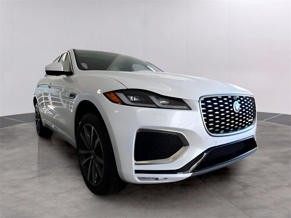 new 2024 Jaguar F-PACE car, priced at $79,025