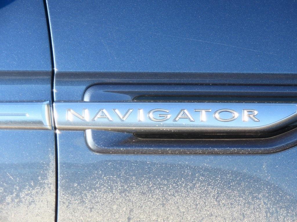 used 2018 Lincoln Navigator car, priced at $37,777