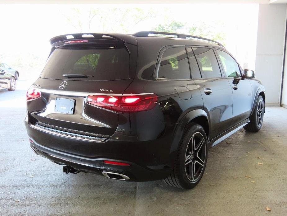 new 2025 Mercedes-Benz GLS 450 car, priced at $110,590