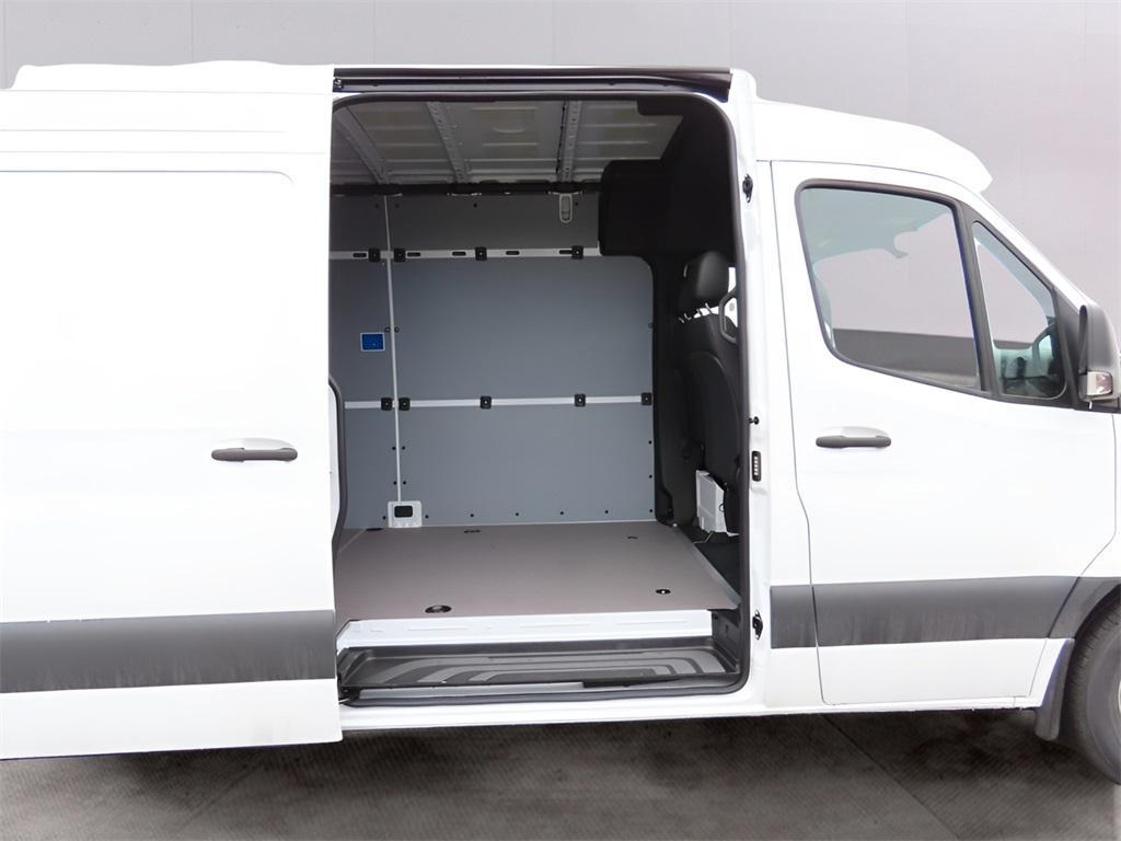 new 2024 Mercedes-Benz Sprinter 2500 car, priced at $69,624