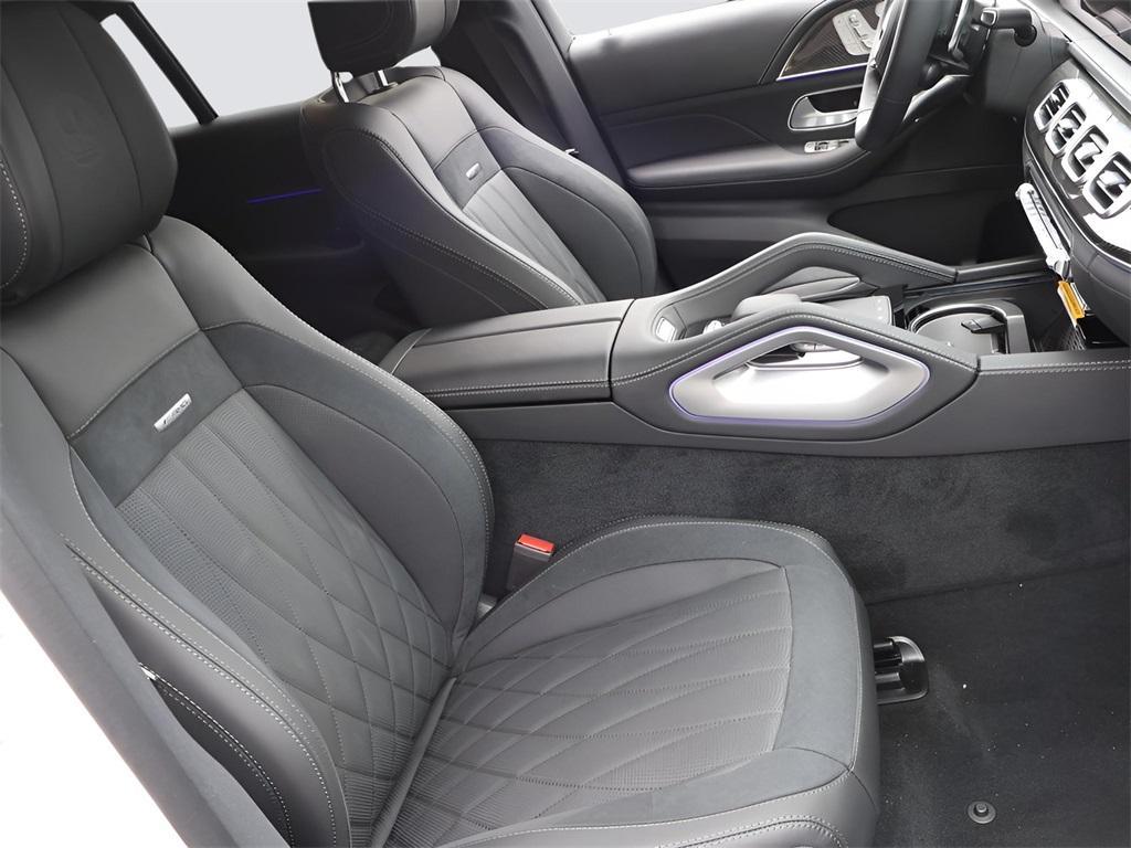 new 2025 Mercedes-Benz AMG GLE 53 car, priced at $108,825