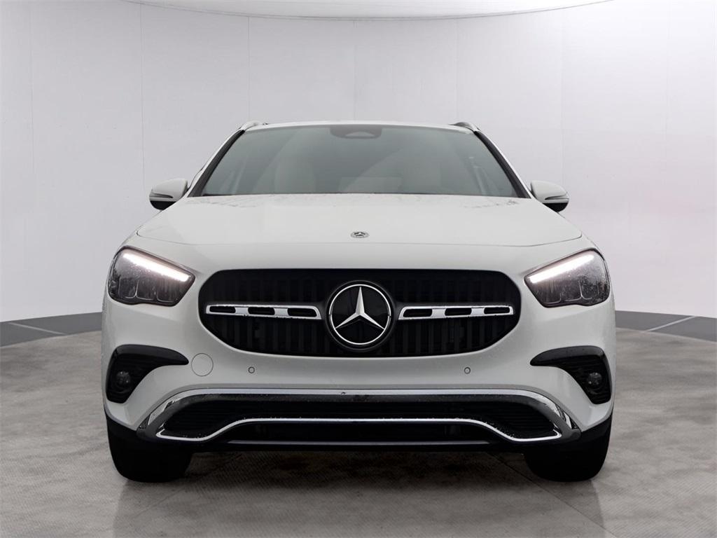 new 2025 Mercedes-Benz GLA 250 car, priced at $47,295