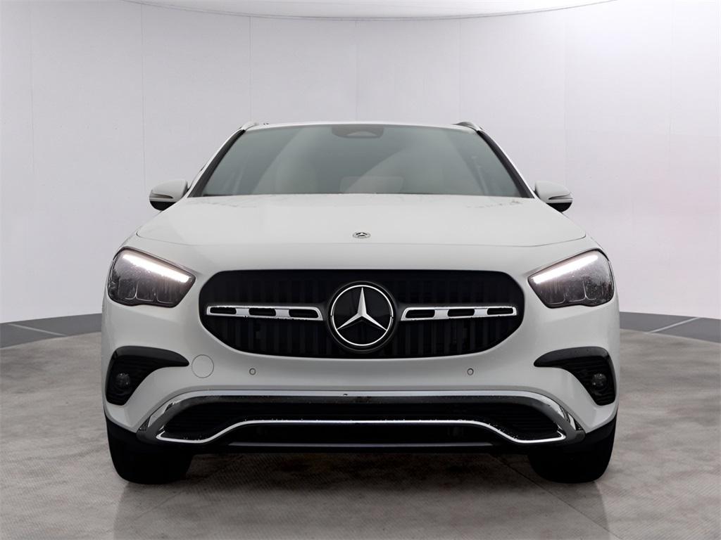 new 2025 Mercedes-Benz GLA 250 car, priced at $47,295