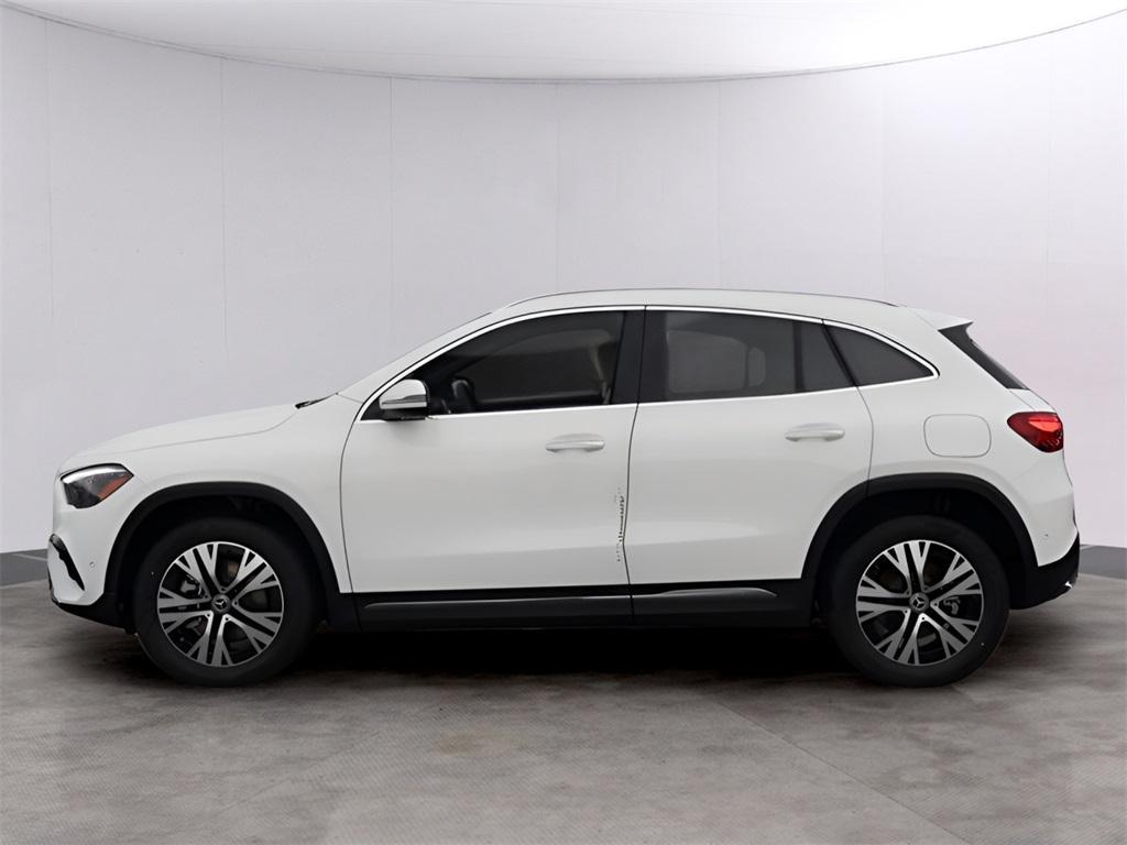 new 2025 Mercedes-Benz GLA 250 car, priced at $47,295