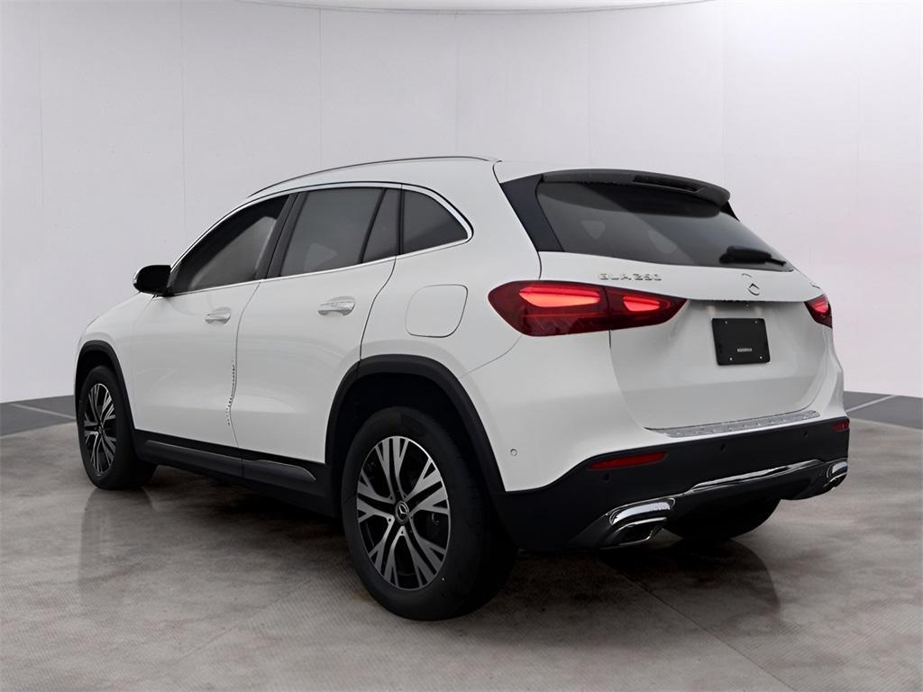 new 2025 Mercedes-Benz GLA 250 car, priced at $47,295