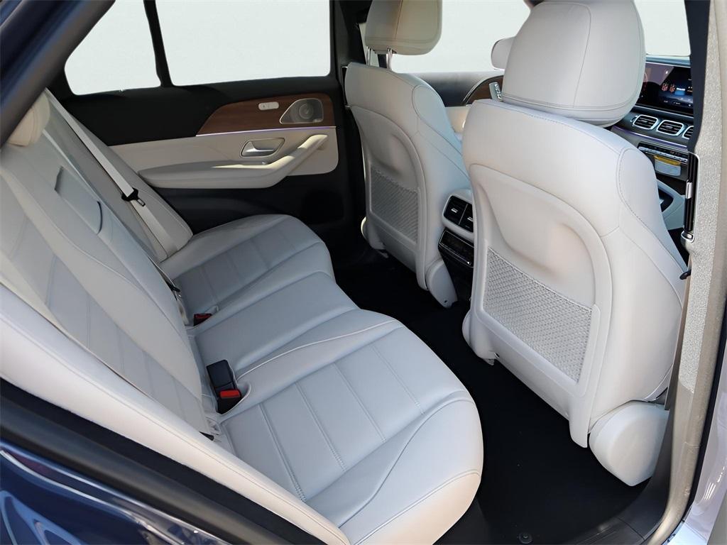 new 2026 Mercedes-Benz GLE 450 car, priced at $86,995