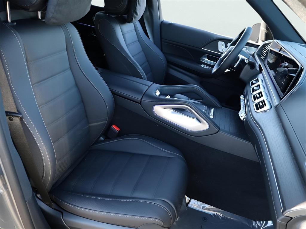new 2026 Mercedes-Benz GLS 450 car, priced at $105,315