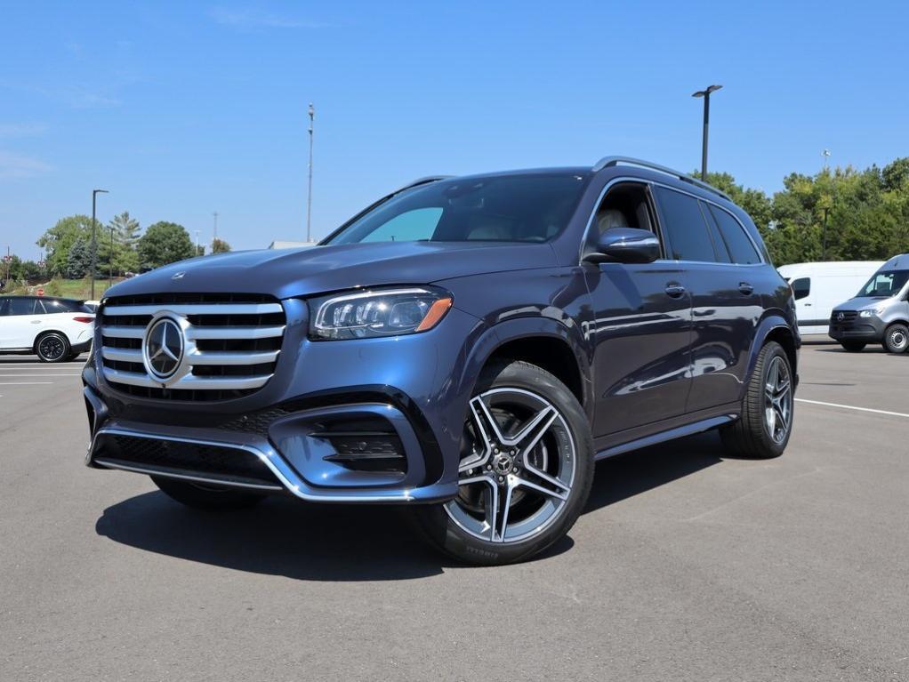 new 2026 Mercedes-Benz GLS 450 car, priced at $105,505