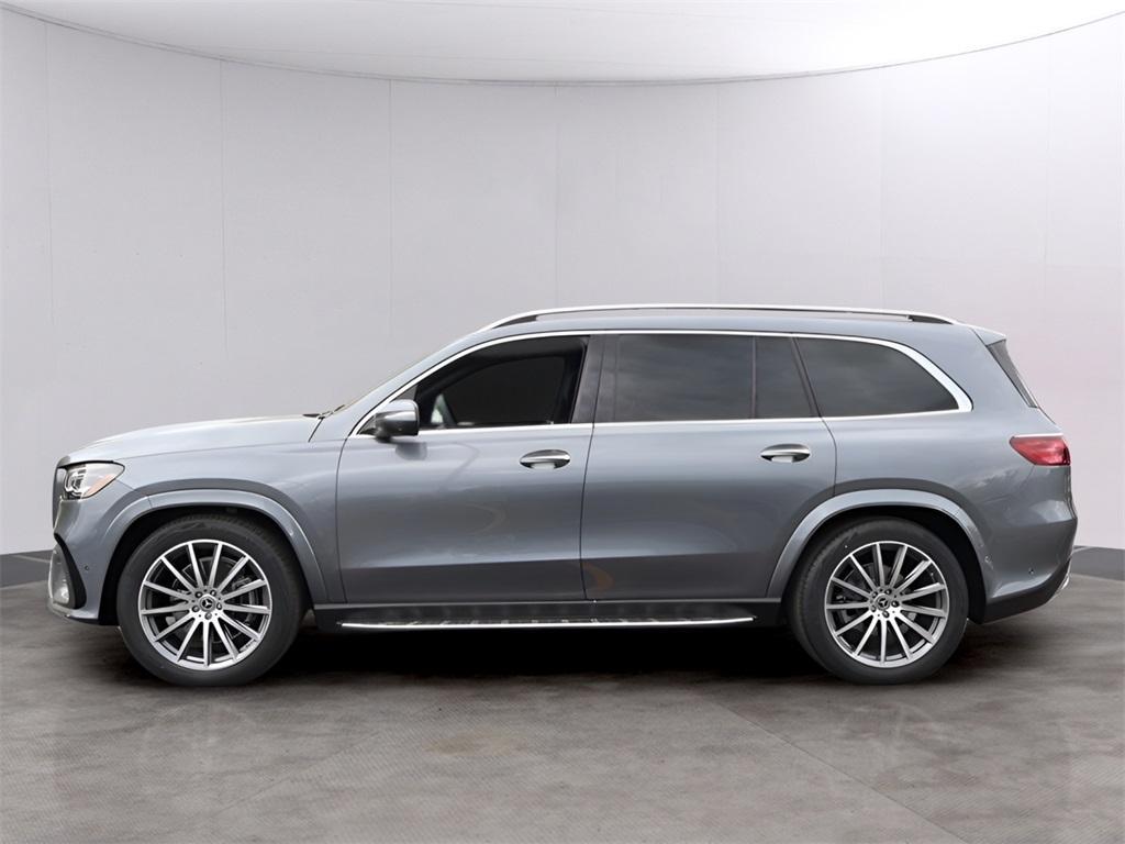new 2025 Mercedes-Benz GLS 580 car, priced at $117,280
