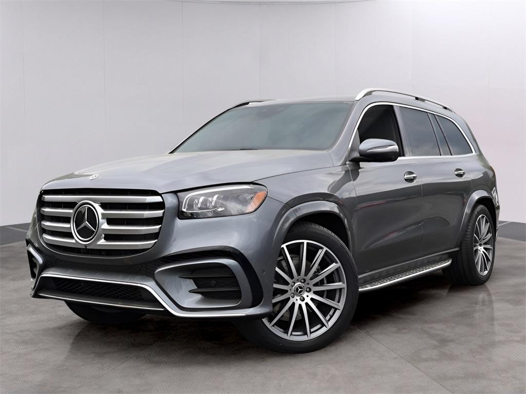 new 2025 Mercedes-Benz GLS 580 car, priced at $117,280