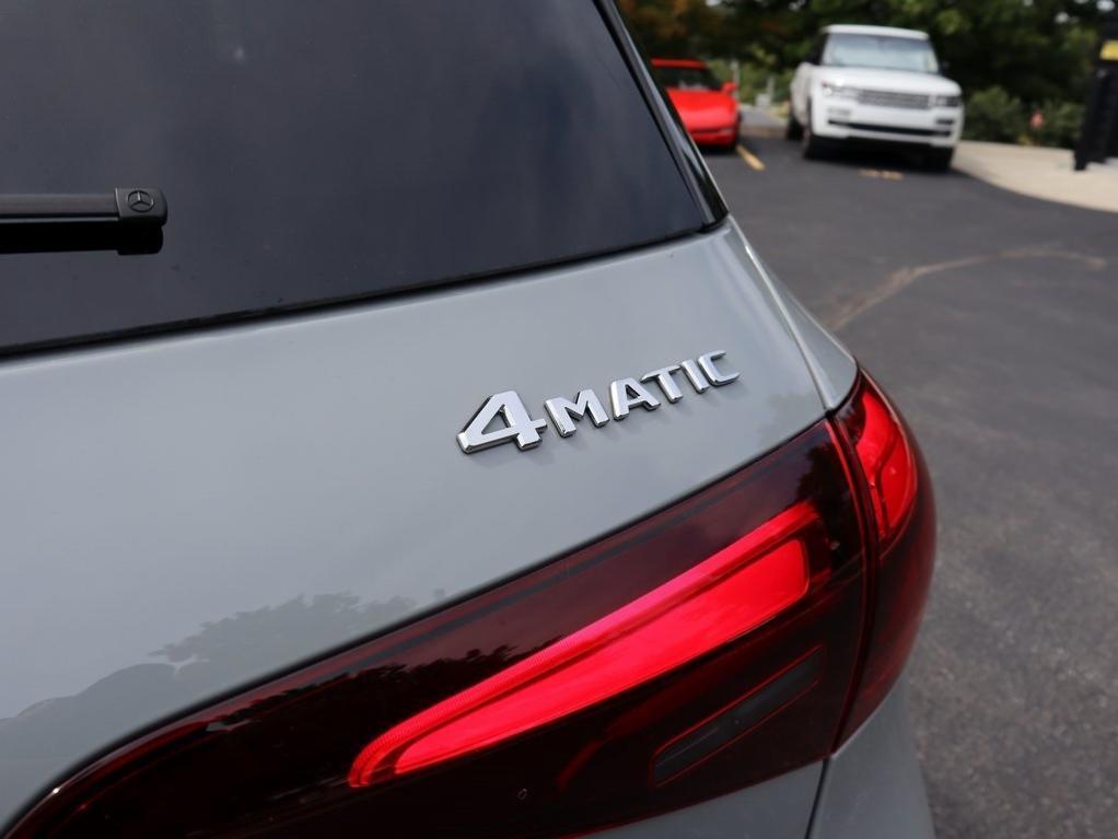 new 2026 Mercedes-Benz GLE 450 car, priced at $89,675