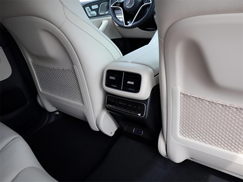 new 2026 Mercedes-Benz GLE 450 car, priced at $89,675