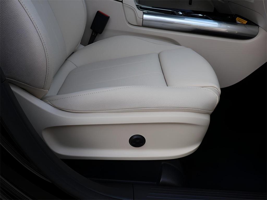 new 2026 Mercedes-Benz GLA 250 car, priced at $51,000