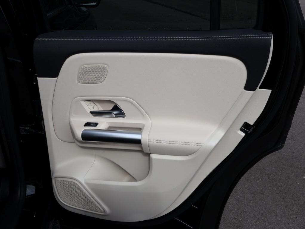 new 2026 Mercedes-Benz GLA 250 car, priced at $51,000