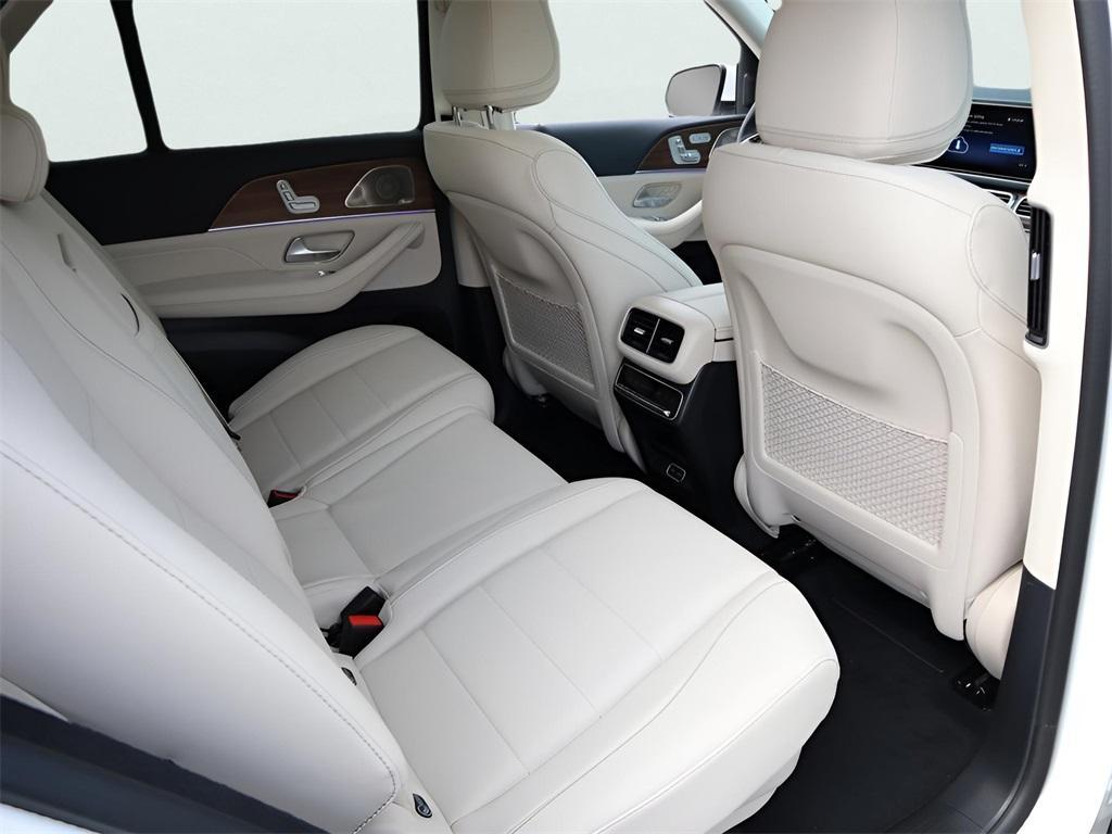 new 2026 Mercedes-Benz GLE 450 car, priced at $82,640