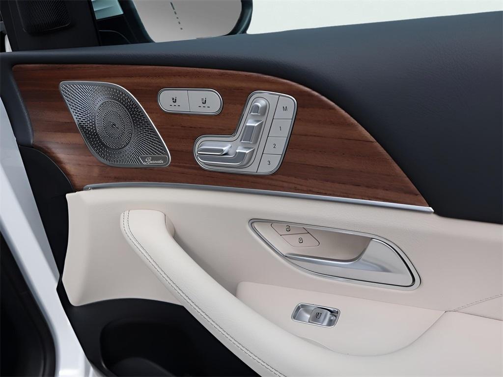 new 2026 Mercedes-Benz GLE 450 car, priced at $82,640