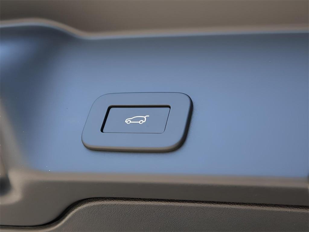 new 2026 Land Rover Range Rover Evoque car, priced at $60,305