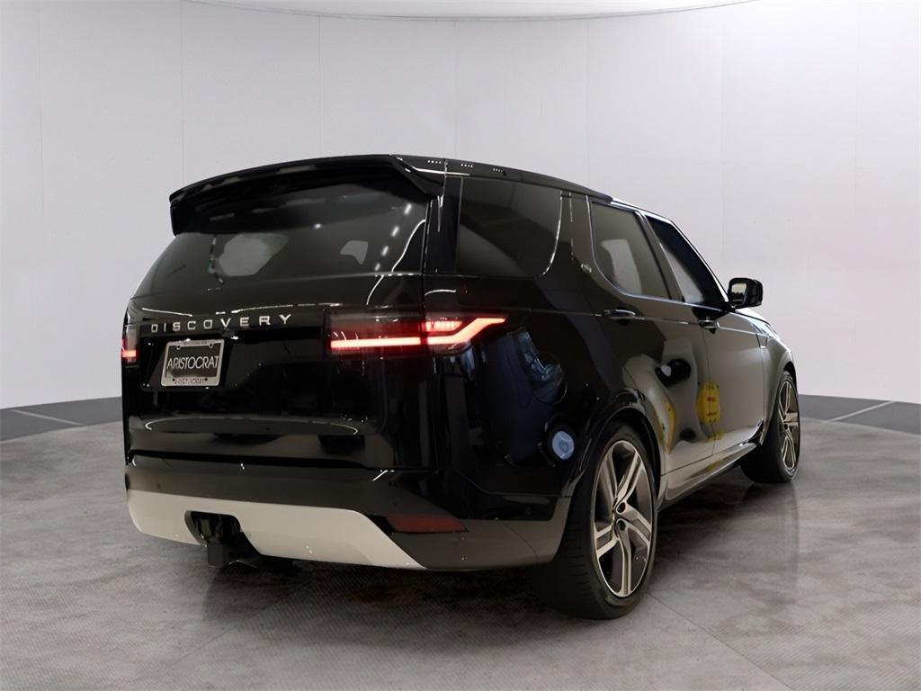 new 2025 Land Rover Discovery car, priced at $86,193