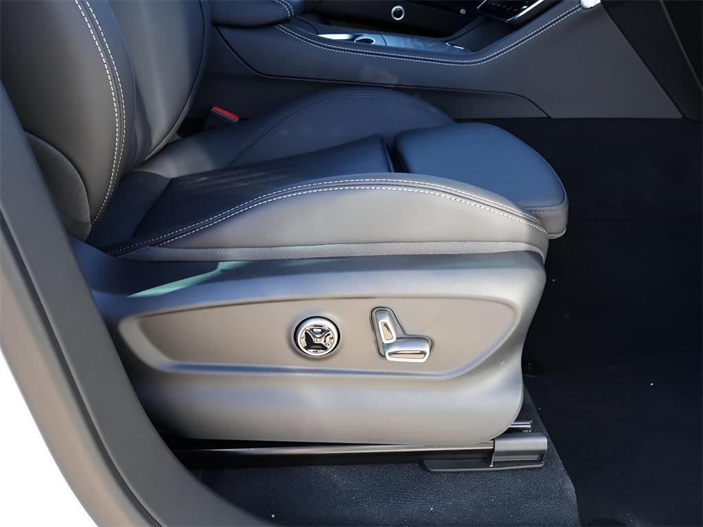 new 2025 Maserati Grecale car, priced at $82,085