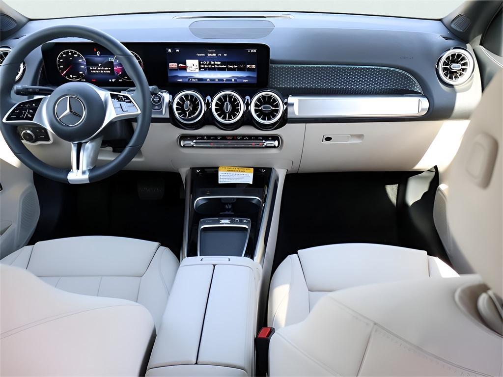 new 2025 Mercedes-Benz GLB 250 car, priced at $49,765